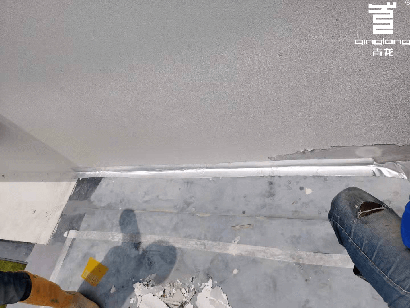 Rooftop leaking qinglong waterproofing