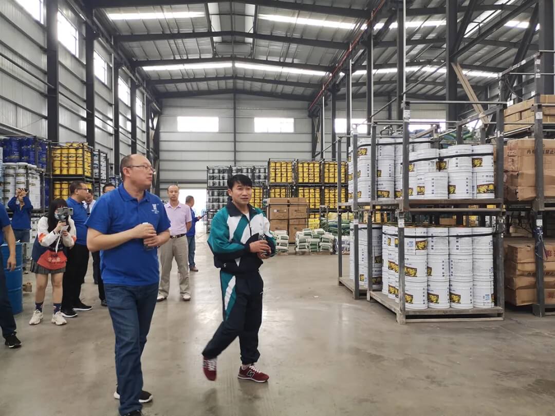 qinglong waterproofing and olympic champion (Mr. Tang Lingsheng)