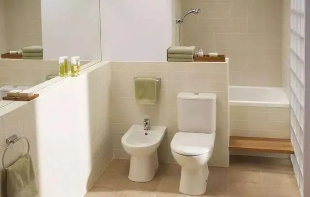 Experienced Contractor Tips: Bathroom Waterproofing Done Right to Ensure No Leaks!