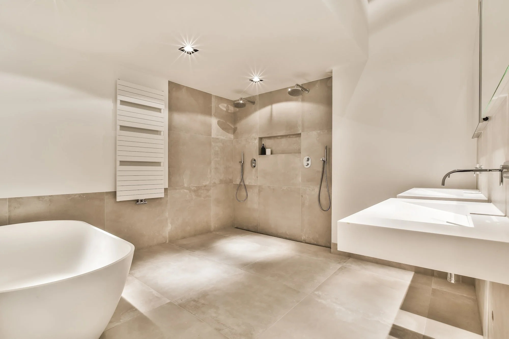 <strong>10 Tips to Keep Your Bathroom Watertight</strong>